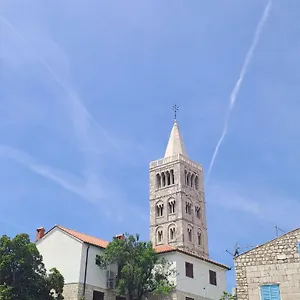  Gostinjska kuća Old Town