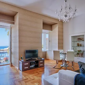 Riva 4*, Split Horvátország